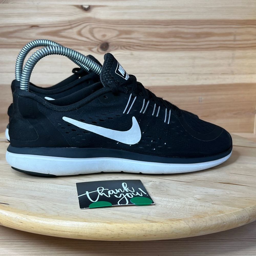 Nike Flex RN Black & White Athletic Running Shoes Women’s Size 6.5